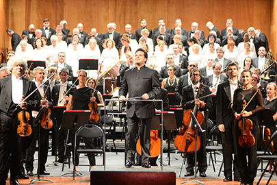 The Basque National Orchestra opens its season welcoming Robert Treviño, its new music director