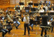 Alexandre Da Costa y la Orquesta de Euskadi, bajo la dirección de John Axelrod (ensayo)