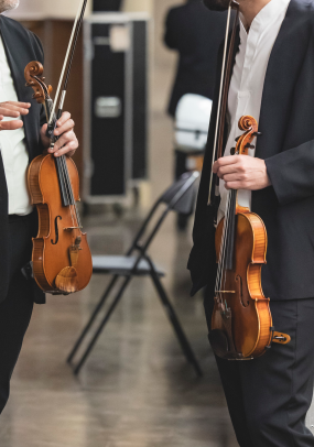 3 Violin tutti